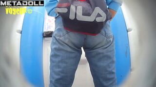 Wandering Voyeur - Bio toilet-1319