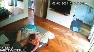 Stepdaughter gives her old dad a handjob