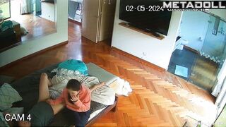 Stepdaughter gives her old dad a handjob
