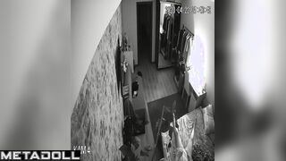 Mature New Zealander babysitter has multiple orgasms while rubbing with a vibrator
