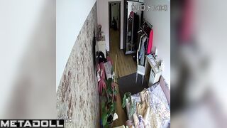 Big ass Dutch babysitter has squirting orgasms while rubbing with a sex toys