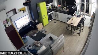 Mature woman gets fucked in the kitchen