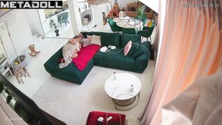 Naked American brunette celebrity without panties