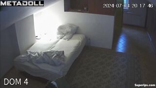 French Milf masturbates on her bed