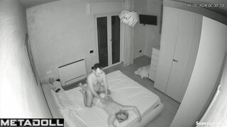 Italian milf gets fucked to orgasm