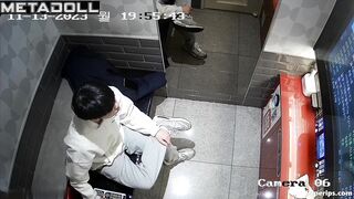 Korean nerdy girl gets groped by her boyfriend