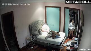 American busty girl changes her clothes