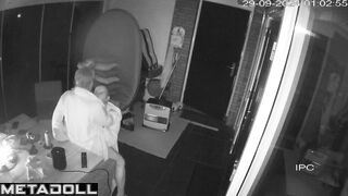Single New Zealander blonde mother gets an oral sex online