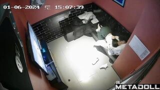 Petite Korean girl gets fucked in karaoke