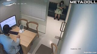 Beautiful Korean girls change clothes