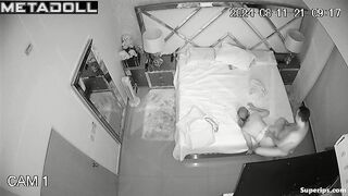 Married Latina woman gets fucked