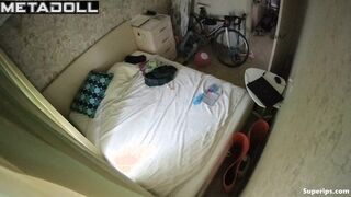 Russian college couple fucks in their bed