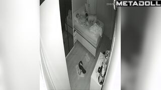 My girlfriend's parents fuck in their bed wildly live HD