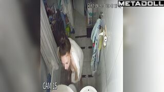  Shower Spy