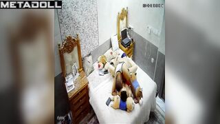 Tattooed New Zealander brunette step-mom forces her husband to fuck live HD