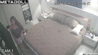 Busty woman Latina receives oral sex