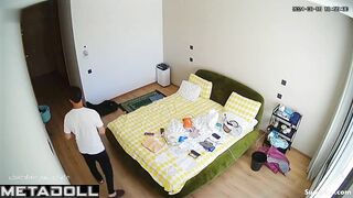 Skinny Arab woman gets fucked in her bed