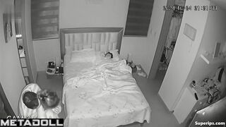 Petite beautiful mom gets fucked