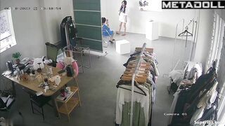 Young Korean models change clothes