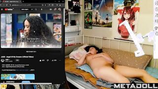 Korean streamer girl masturbates live
