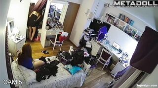 German sisters change their clothes