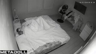 Mature New Zealander blonde mom gets an oral sex spy cam