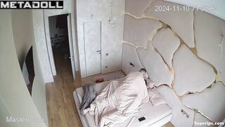Young Russian wife gets fucked on her bed