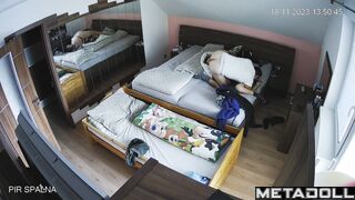 Fat Danish brunette woman fucks her husband in her daughter’s room live stream