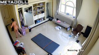 Single Romanian brunette sex worker without panties