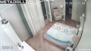 Busty Russian woman gets penetrated