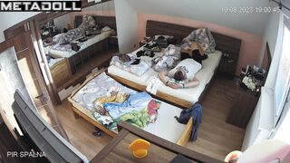 Mature Dutch brunette student girl fucks a stranger live