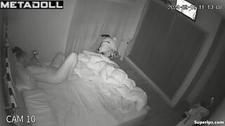 Gorgeous milf gets fucked on her bed
