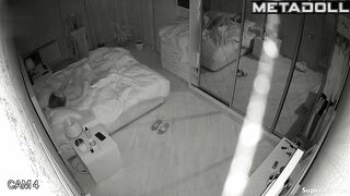 Milf Arab wife receives oral sex