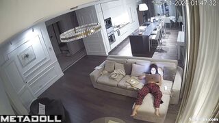Ukrainian milf masturbates watching porn