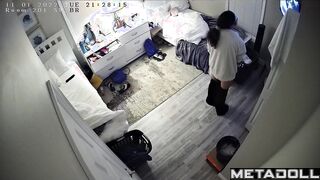 American sporty girl masturbates