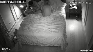 Gorgeous Italian wife gets fucked