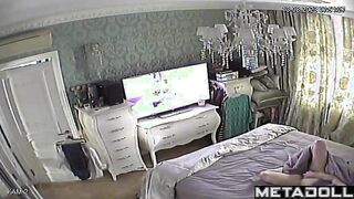 Perverse brunette woman rubs her hairy pussy real hidden cam