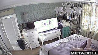 Perverse brunette woman rubs her hairy pussy real hidden cam