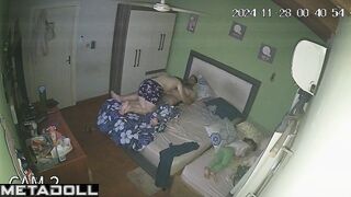 Chunky Welsh brunette mother gets an oral sex hidden camera