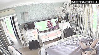 Perverse Welsh brunette aunt rubs her pussy while dreaming of virtual reality porn