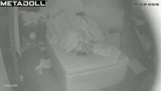 Perverse Israeli brunette mature mom receives oral sex spy cam record