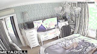 Chubby busty brunette mother has orgasms while rubbing her pussy spy IP cam