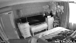 Big ass brunette MILF has multiple orgasms while rubbing just for you
