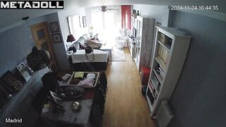 Skinny brunette mother fingers in her bed spy IP cam