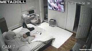 Man watches porn and his wife catches him