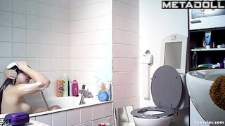 French college girl takes a shower