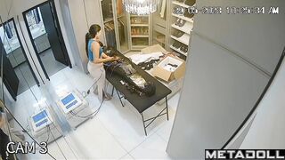 Fetish man is masturbated by his wife
