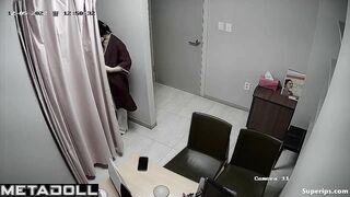 Young Korean girls want to get a boob job