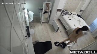 Amateur Turkish brunette belly dancer changes her new panties at home