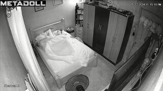 Georgeouse Polish brunette woman wets the bed while fucking live HD